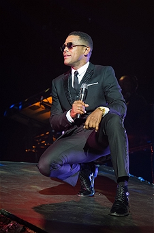 Maxwell & Mary J. Blige Performs At Le Zenith In Paris
