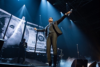 Maxwell & Mary J. Blige Performs At Le Zenith In Paris
