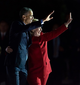 Hillary Clinton Holds Get Out The Vote Rally With Bruce Springsteen and Jon Bon Jovi