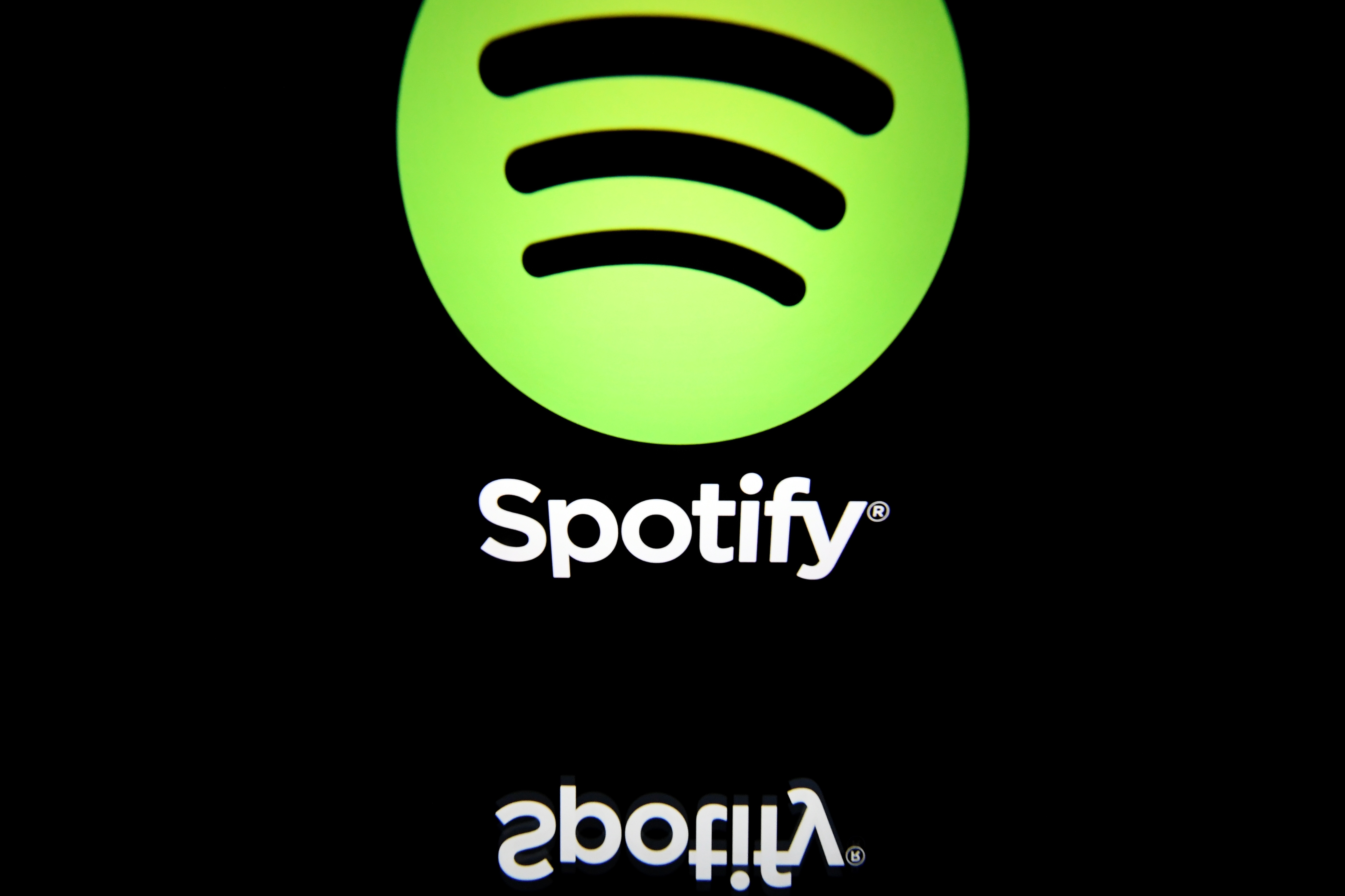 FRANCE-SWEDEN-ENTERTAINMENT-DIGITAL-MUSIC-SPOTIFY-LOGO