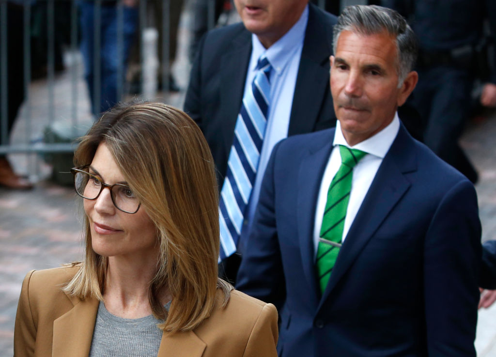 Felicity Huffman, Lori Loughlin Arrive At Boston Court For College Cheating Case