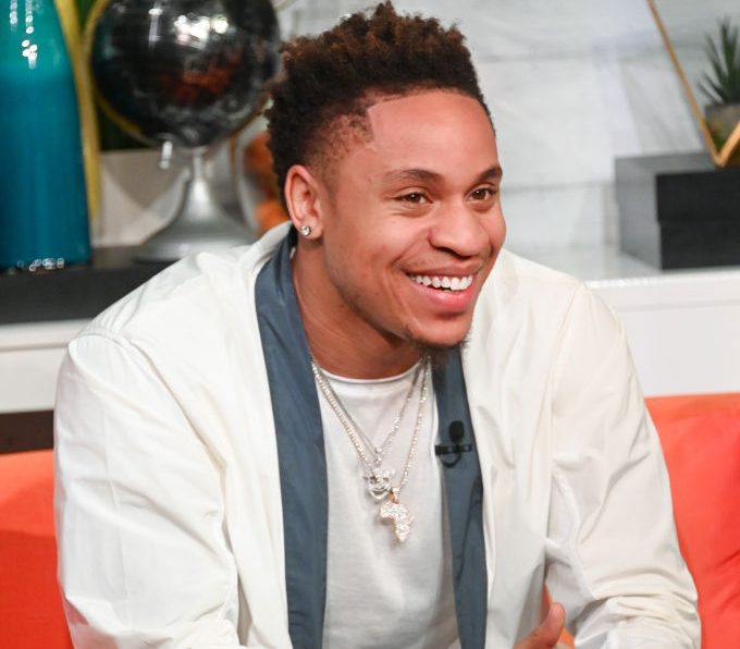 Celebrities Visit BuzzFeed's "AM To DM" - August 19, 2019