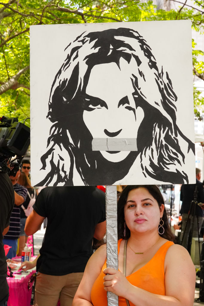 #FreeBritney Rally In Los Angeles