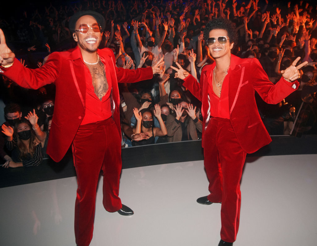2021 American Music Awards - Fixed Show